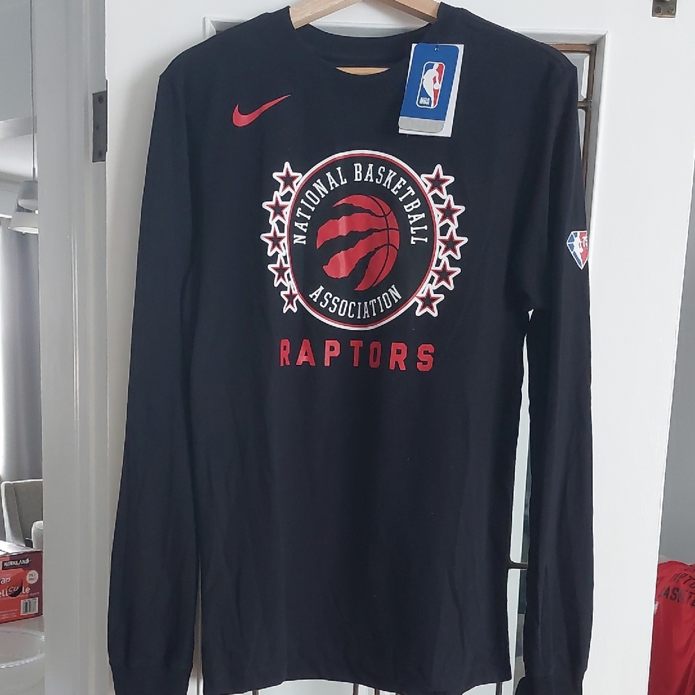 Nike Raptors Black Long Sleeve Shirt